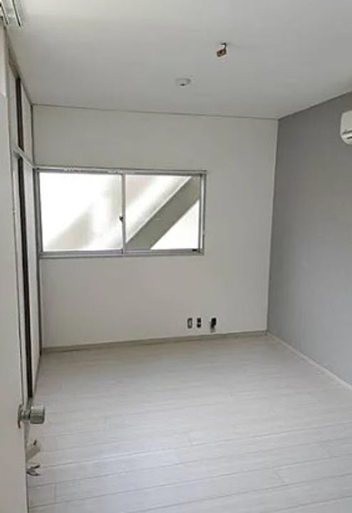 神奈川県川崎市麻生区百合丘2(アパート)の賃貸物件の居間