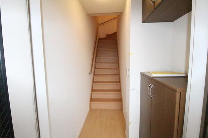 埼玉県八潮市大字大瀬(アパート)の賃貸物件の玄関