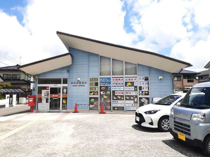 ベルメゾンの周辺