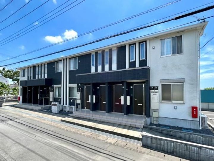 Lapis 水戸内原の外観