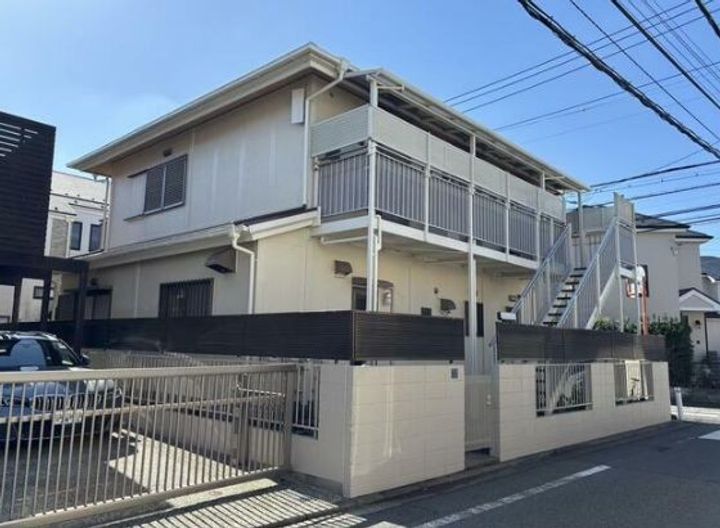 大塚ハイツの外観