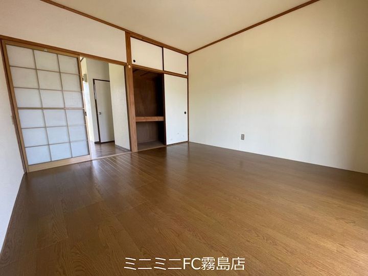 ブルーハイツの居間