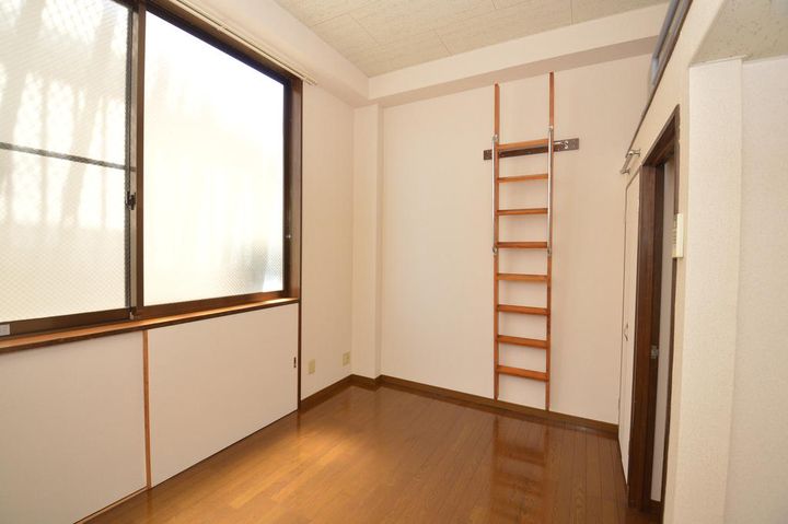 ハイツプランタンの居間