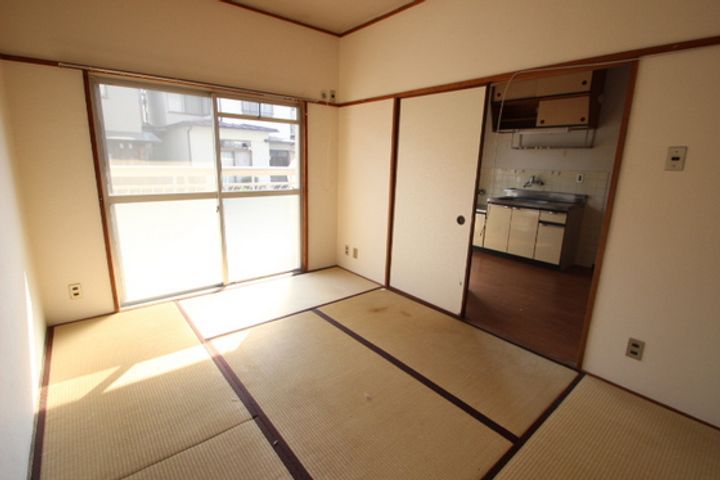 城元マンションの内装