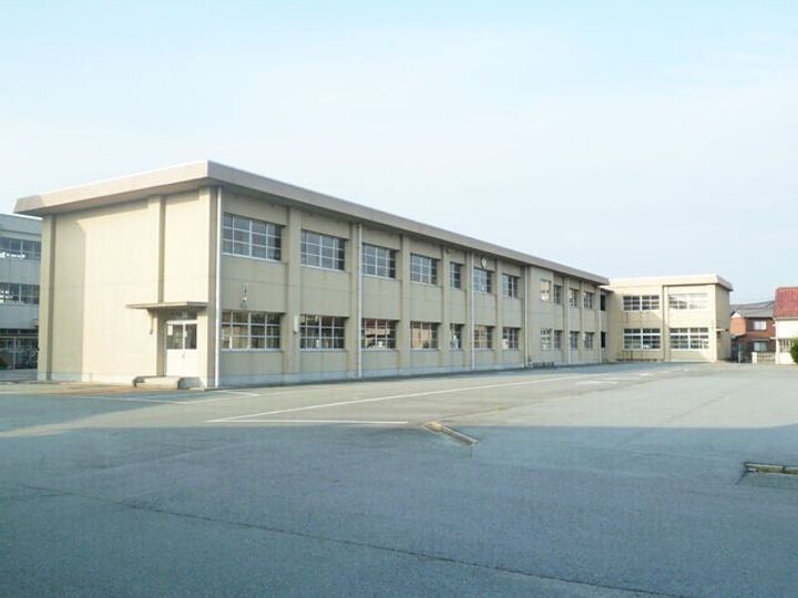 三重県松阪市五反田町5(一戸建)の賃貸物件の周辺
