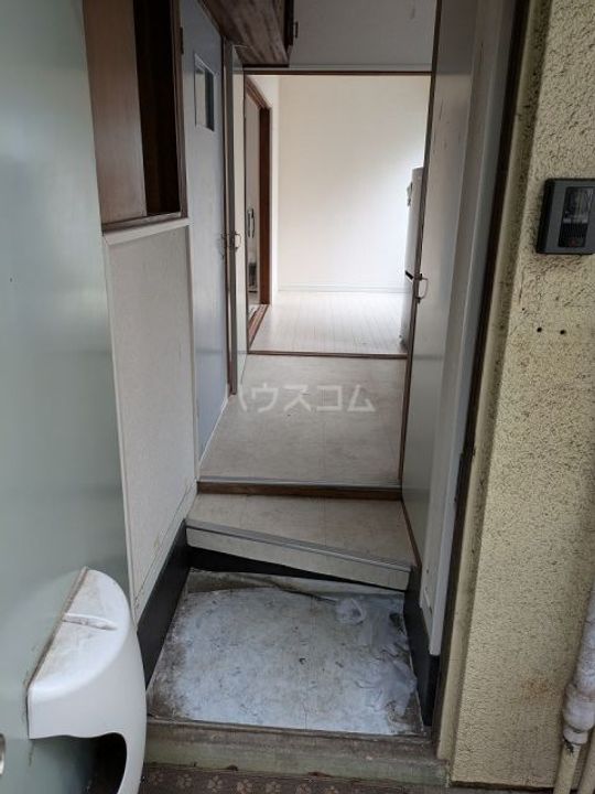 ユナイト石川町MISUGIの玄関