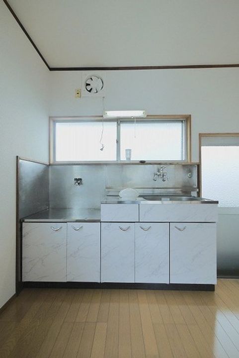 岡山県岡山市北区尾上(一戸建)の賃貸物件のキッチン