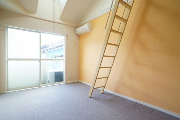 ソラーナ光陽の居間