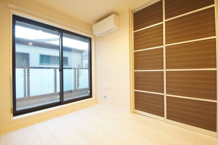 埼玉県新座市東北2(マンション)の賃貸物件の居間