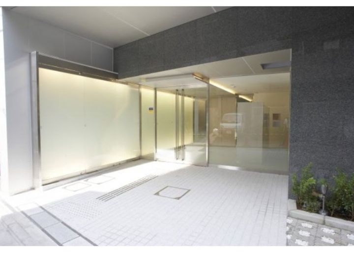 東京都港区三田5の賃貸マンションの地図
