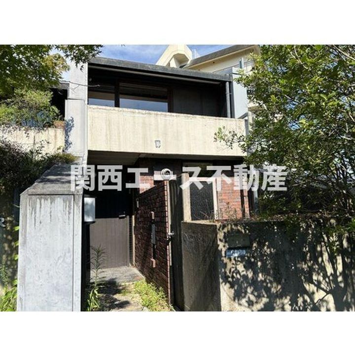 大阪府寝屋川市成田南町(一戸建)の賃貸物件の外観