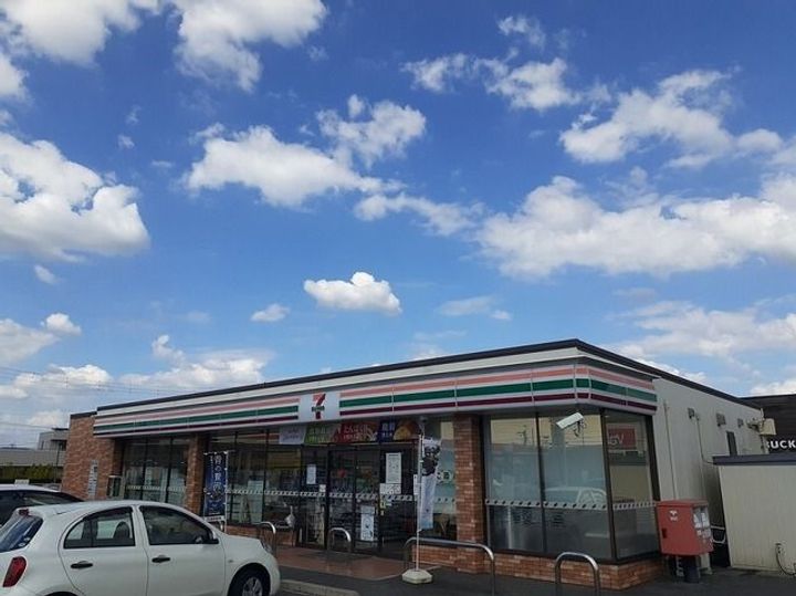 スワンテラスの周辺