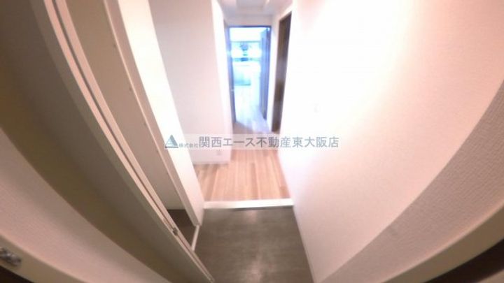 ラヴェルデ長田の玄関