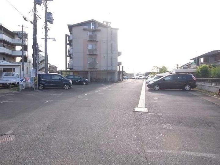 岐阜県関市小屋名(マンション)の賃貸物件の地図
