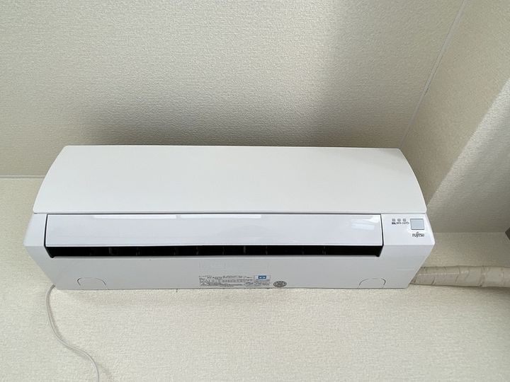 遠山ビルの内装