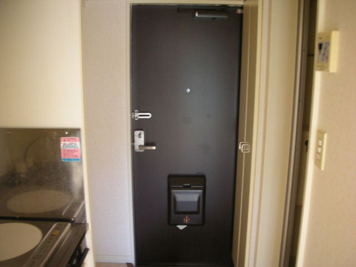 マリンコーポ片瀬江ノ島第2の玄関