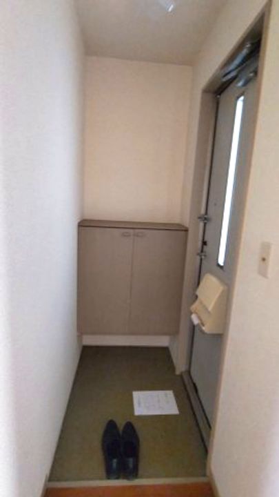 セジュールOK B棟の玄関