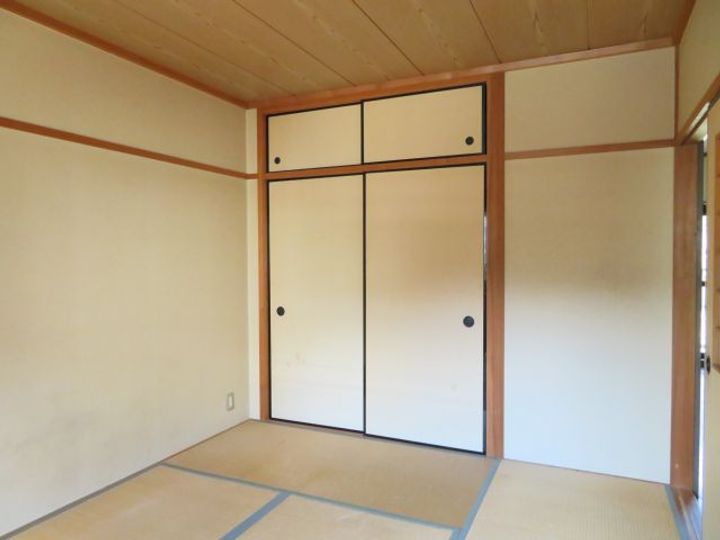 プラザハイツIIの外観