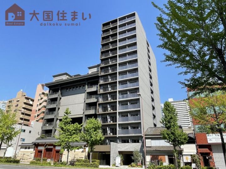 アーバネックス難波WESTの外観
