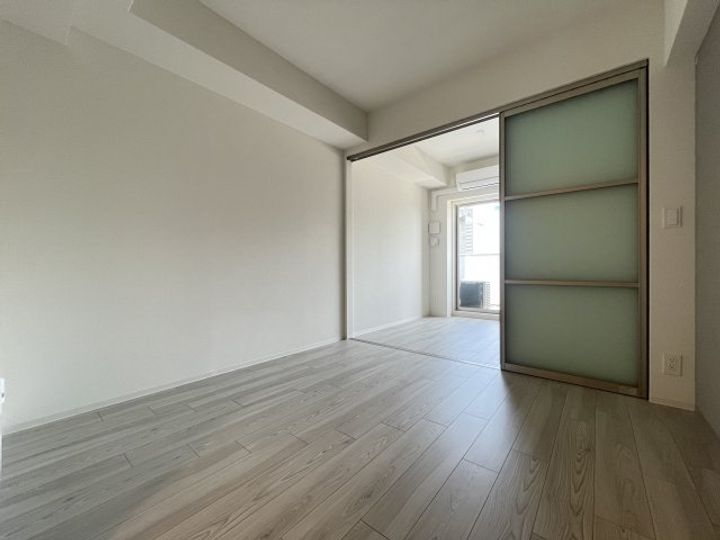 アーバネックス難波WESTの居間