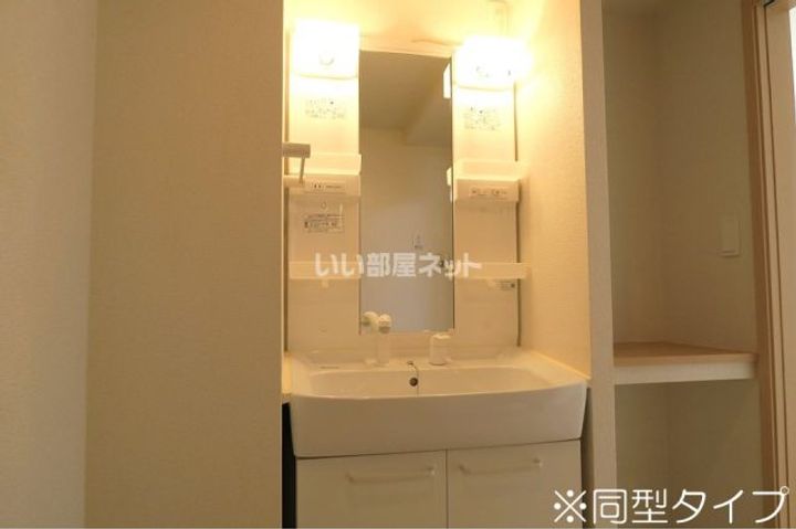 滋賀県栗東市小柿10(アパート)の賃貸物件の内装