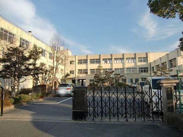 滋賀県栗東市小柿10(アパート)の賃貸物件の周辺