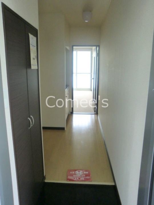 ヒマワリの玄関