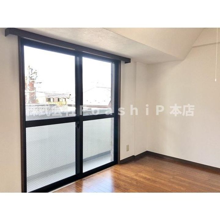 東京都豊島区目白2(マンション)の賃貸物件の居間