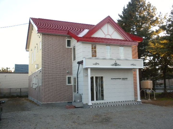 エドモントンコートの外観