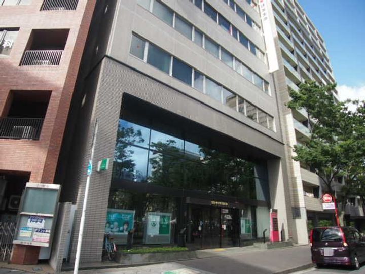 スターライトの周辺