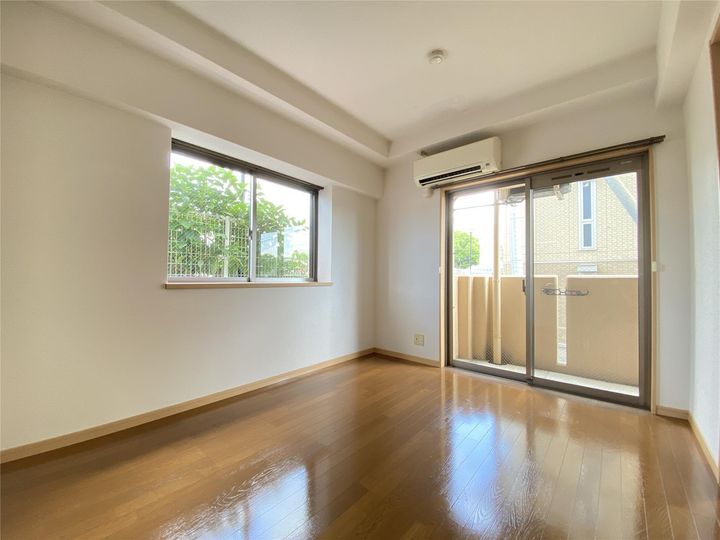 リベルテ御領の居間