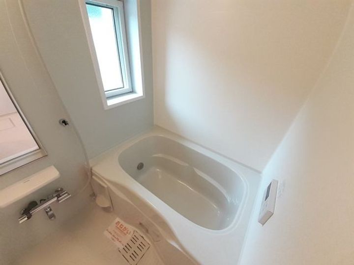 メゾン薬師堂Iの風呂