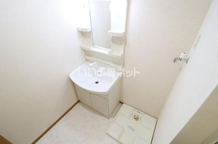 群馬県前橋市大友町2(一戸建)の賃貸物件の内装