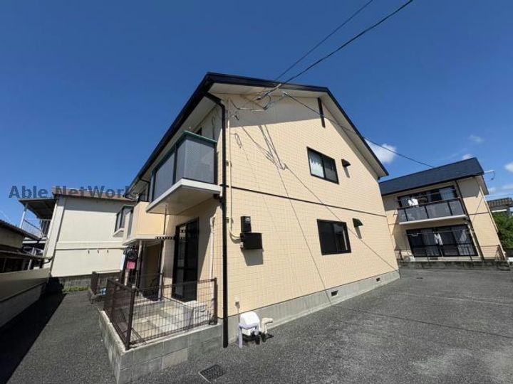 シャルマンドミールBの外観