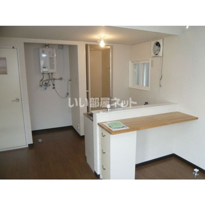 アイビーパレス62の居間