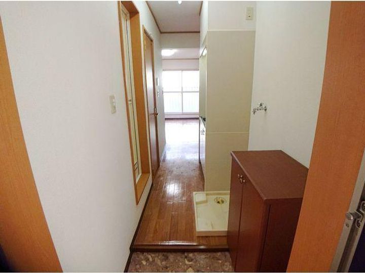 エリアウィズユーの玄関