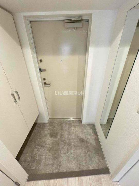 大阪府大阪市浪速区日本橋東1(マンション)の賃貸物件の玄関
