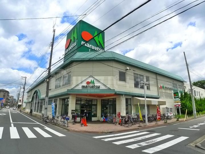 セレスティア栗原の周辺