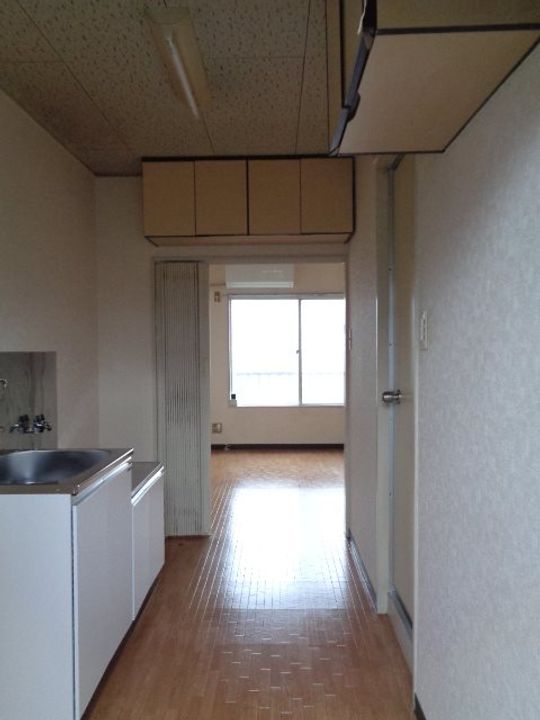 グリーンビュー若葉の玄関