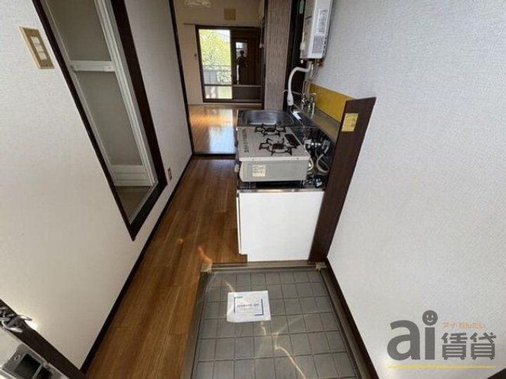 東京都国分寺市内藤2(アパート)の賃貸物件の玄関