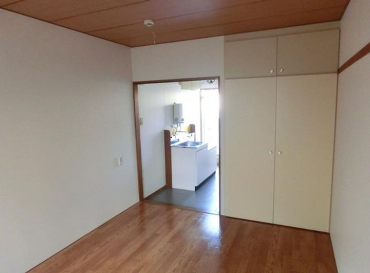 みよハイツの内装