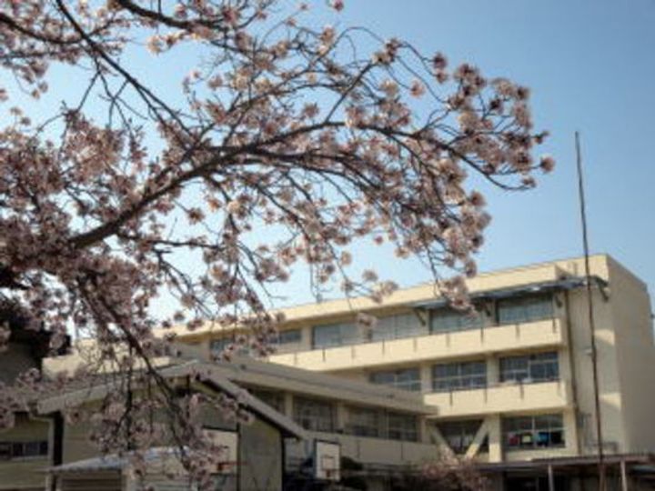 みよハイツの周辺