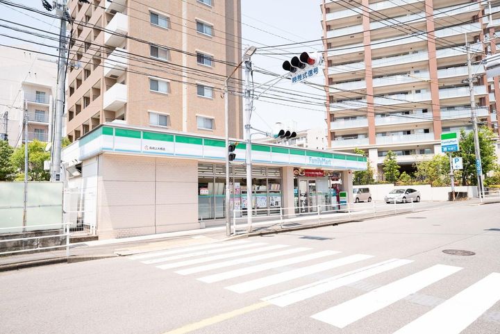 モリタビルの周辺