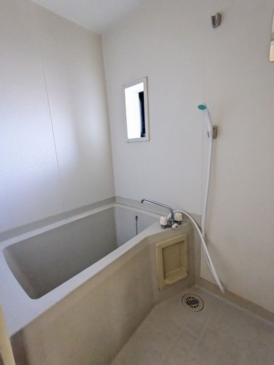 ラージヒルの風呂