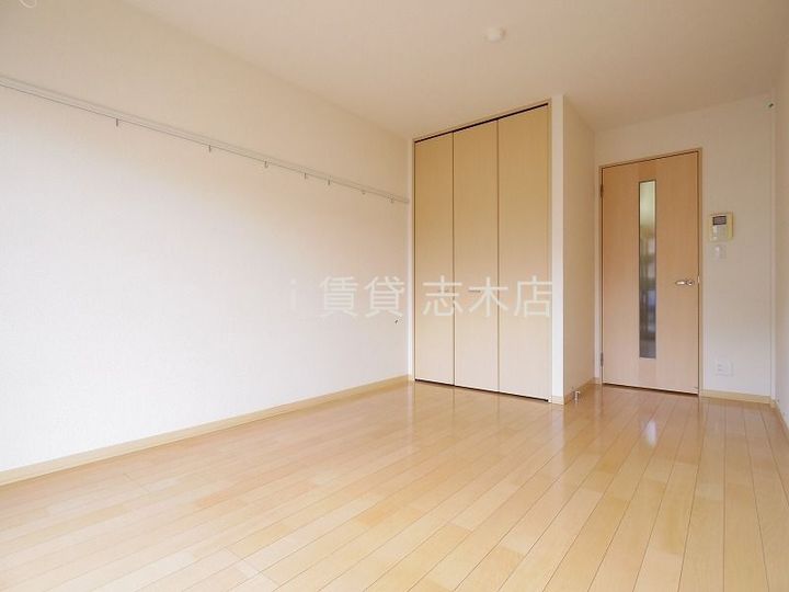 埼玉県新座市東北1(アパート)の賃貸物件の居間