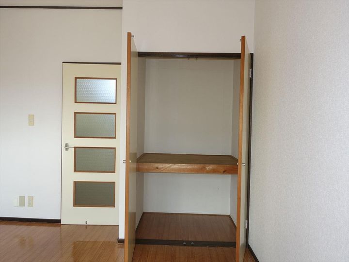 メゾン愛の内装