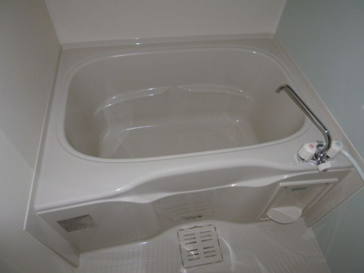 メゾン・フロイデの風呂