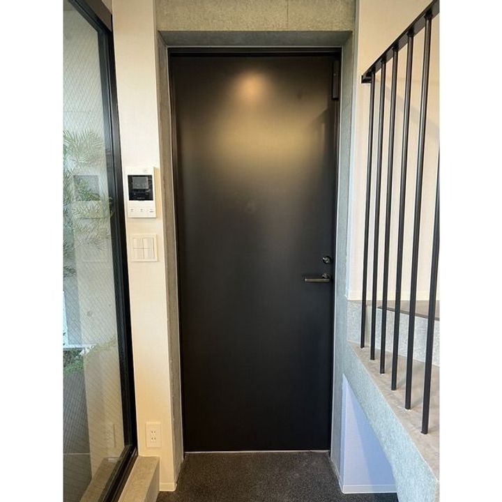 AUBE虎ノ門の玄関