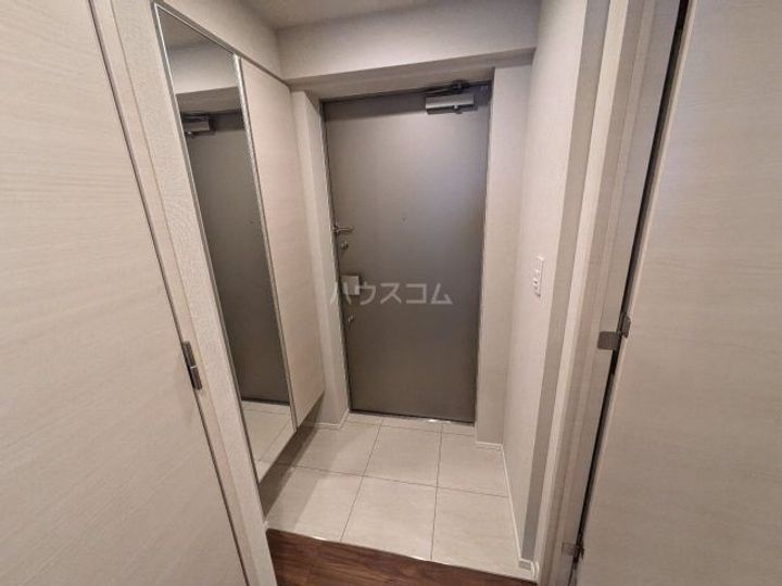 クレストコート錦糸町の玄関