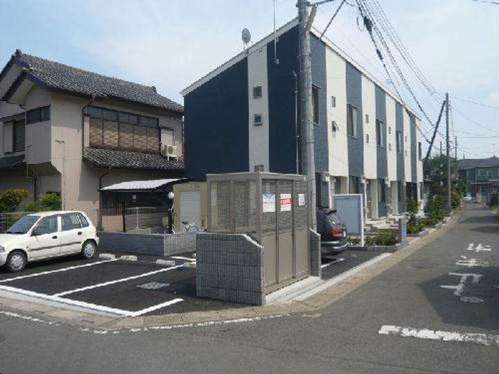 レオネクストべにばなの外観